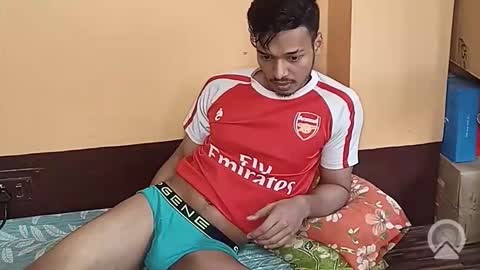 Snapshot of indianbigbull69 chatting on February 15, 2026, 3:58 am indianbigbull69 online show from February 15, 2026, 3:58 am