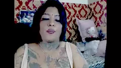 Snapshot of indiancatz2 chatting on October 5, 2025, 12:20 am anusha online show from October 5, 2025, 12:20 am