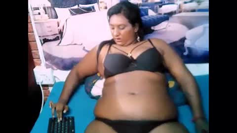 indiancherry4u2luv online show from March 10, 2025, 1:01 am