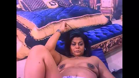 Snapshot of indiancherrypie chatting on March 1, 2026, 7:32 am indiancherrypie online show from March 1, 2026, 7:32 am