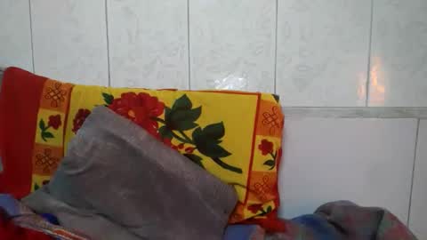 indiancouple98 online show from February 3, 2026, 6:24 pm