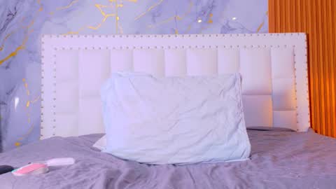 Snapshot of indiancutiie chatting on October 22, 2025, 7:46 pm LITTLE AINHOA online show from October 22, 2025, 7:46 pm