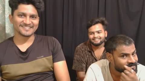 Snapshot of indiandesiguys2023 chatting on June 20, 2026, 3:31 am indian guys for you online show from June 20, 2026, 3:31 am