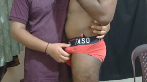 Snapshot of indiandesiguys2023 chatting on June 21, 2026, 4:37 am indian guys for you online show from June 21, 2026, 4:37 am