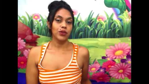 Snapshot of indiandesire4u69 chatting on October 14, 2025, 8:20 pm Lia online show from October 14, 2025, 8:20 pm
