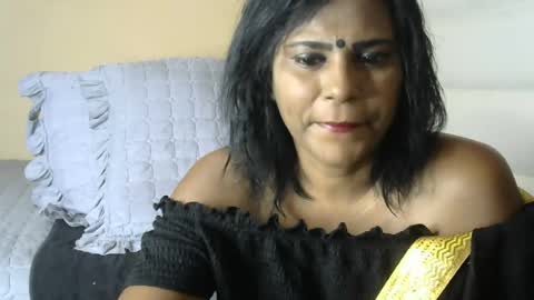 Snapshot of indiandreams_ chatting on July 10, 2026, 9:56 am Palavi online show from July 10, 2026, 9:56 am
