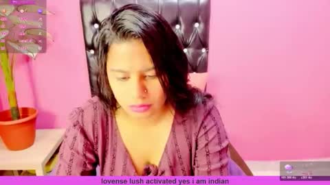 PARADISEQUEEN online show from May 28, 2026, 7:16 am