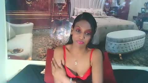 Leah online show from December 11, 2024, 8:47 am