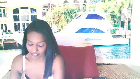 Leah online show from December 19, 2024, 5:18 am