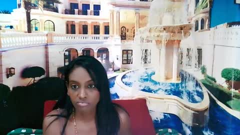 Leah online show from December 23, 2024, 6:11 am