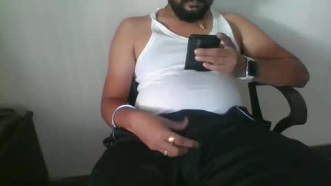 Indian lover online show from February 6, 2025, 9:11 am
