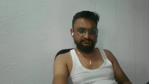 Indian lover online show from October 9, 2025, 9:29 am