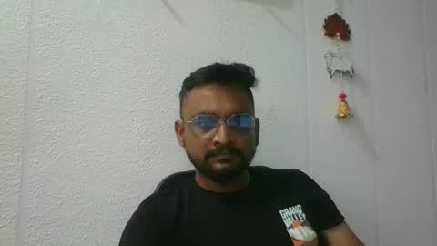 Indian lover online show from October 23, 2025, 6:23 am