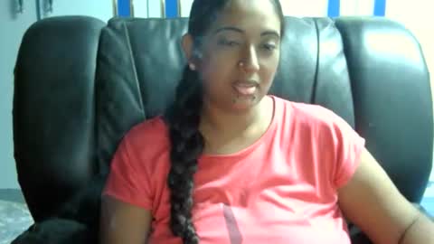 Snapshot of indianplaygal69 chatting on February 8, 2025, 6:33 am Indianpalgal69 online show from February 8, 2025, 6:33 am
