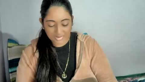 Snapshot of indianplaygal69 chatting on November 19, 2025, 12:21 am Indianpalgal69 online show from November 19, 2025, 12:21 am