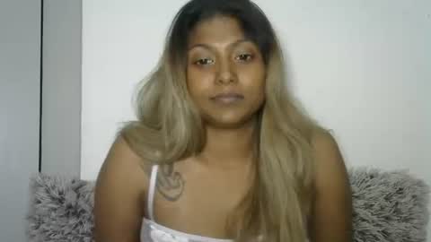 Snapshot of indianqtpie6 chatting on September 24, 2025, 6:11 pm indianqtpie6 online show from September 24, 2025, 6:11 pm