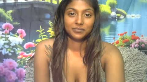 Snapshot of indianqtpie6 chatting on July 5, 2026, 6:15 pm indianqtpie6 online show from July 5, 2026, 6:15 pm