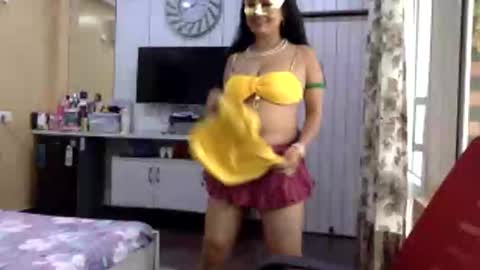 Snapshot of indianrads9 chatting on April 8, 2026, 8:14 am Radha online show from April 8, 2026, 8:14 am