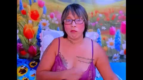 roxy online show from October 10, 2025, 6:51 pm