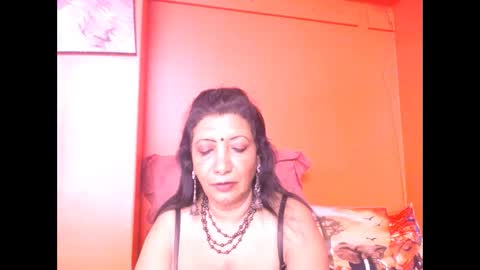 Snapshot of indiansarika65 chatting on November 3, 2025, 4:25 am indiansarika65 online show from November 3, 2025, 4:25 am
