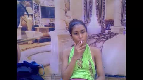 indiansexybutt4u2luv online show from February 27, 2026, 6:35 am