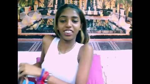 indiansexyslender4u2luv online show from January 3, 2025, 5:39 am