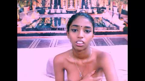 indiansexyslender4u2luv online show from February 23, 2025, 10:28 am