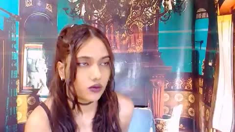 Snapshot of indianskies chatting on June 17, 2026, 6:27 am Sky online show from June 17, 2026, 6:27 am