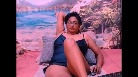 Shreya online show from February 13, 2025, 7:21 pm