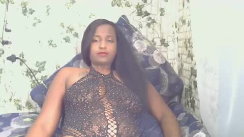 Snapshot of indiantina01 chatting on January 22, 2025, 10:07 am tina online show from January 22, 2025, 10:07 am