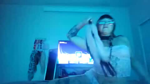 Indieca Knox online show from October 8, 2025, 6:33 am