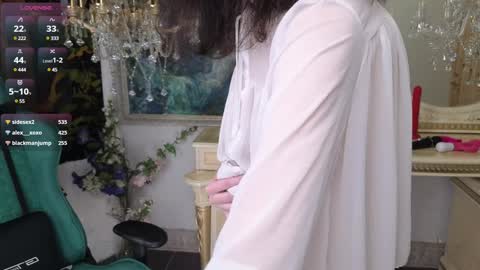 Indra. I like it if you call me Indie online show from December 14, 2024, 10:28 pm