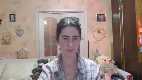 Inna  online show from November 17, 2025, 8:36 pm