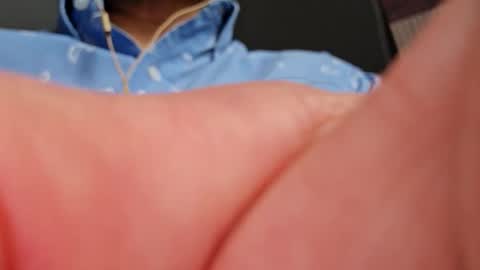 inertiageek9999 online show from January 28, 2025, 10:45 pm