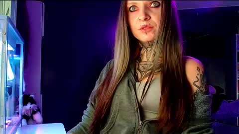 InesDesire online show from December 19, 2024, 11:18 am
