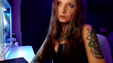 InesDesire online show from January 2, 2025, 6:23 pm