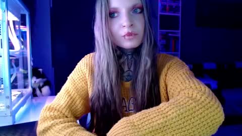 InesDesire online show from February 25, 2025, 7:36 pm