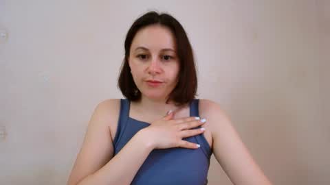 Inessa online show from May 25, 2026, 3:45 am