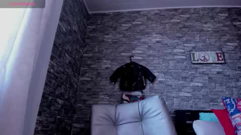 Snapshot of inferno_molly chatting on October 2, 2025, 5:20 pm MOLLY online show from October 2, 2025, 5:20 pm