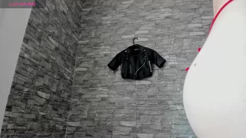 Snapshot of inferno_molly chatting on October 3, 2025, 3:53 pm MOLLY online show from October 3, 2025, 3:53 pm