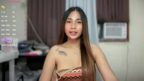 Snapshot of infernoglow_vex chatting on June 4, 2026, 12:00 pm Ms. Vex online show from June 4, 2026, 12:00 pm