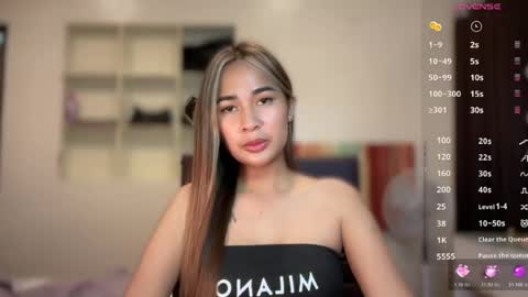 Snapshot of infernoglow_vex chatting on July 6, 2026, 8:44 am Ms. Vex online show from July 6, 2026, 8:44 am