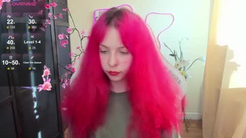 Ilona online show from April 25, 2026, 1:19 am
