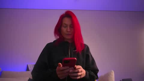 Snapshot of infinitespring chatting on October 20, 2025, 11:21 am Infinitespring online show from October 20, 2025, 11:21 am