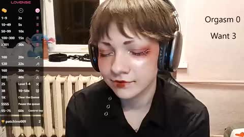 Snapshot of infinitina chatting on October 15, 2025, 4:40 pm Keily online show from October 15, 2025, 4:40 pm