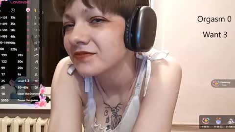 Snapshot of infinitina chatting on October 16, 2025, 4:19 pm Keily online show from October 16, 2025, 4:19 pm