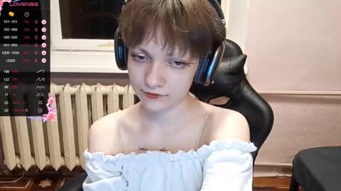 Snapshot of infinitina chatting on October 24, 2025, 4:36 pm Keily online show from October 24, 2025, 4:36 pm