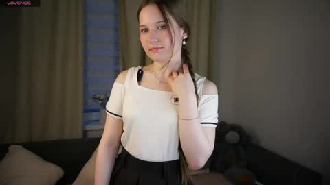 KATALINA online show from April 30, 2026, 1:28 pm
