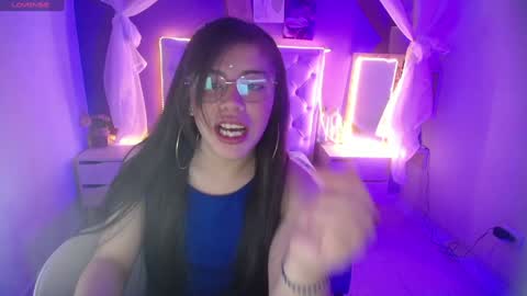 Ingrid petite online show from December 3, 2024, 2:49 pm