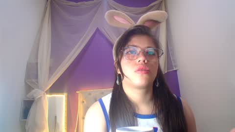 Ingrid petite online show from December 18, 2024, 11:30 pm